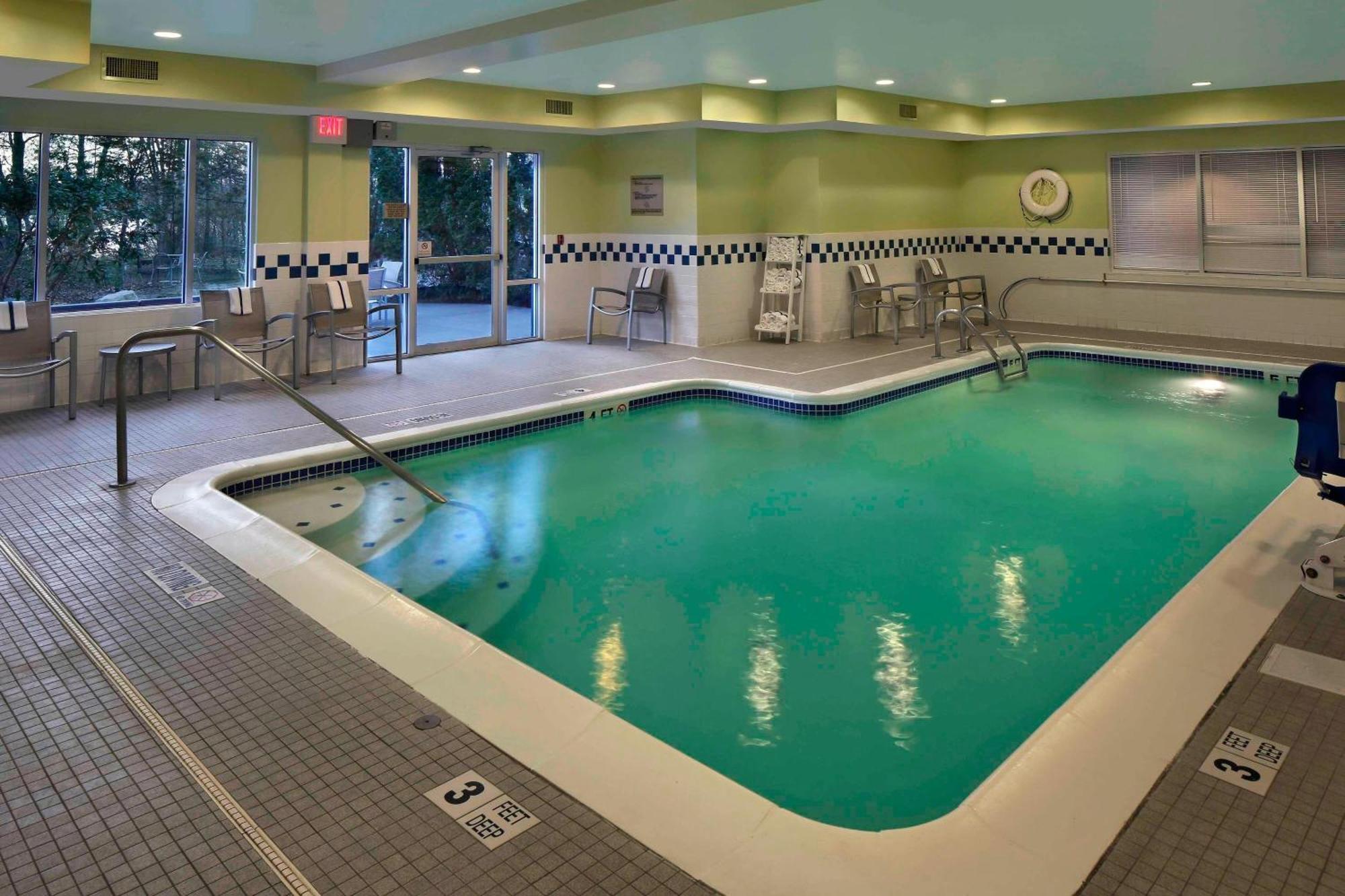 Springhill Suites By Marriott Waterford / Mystic Нью-Лондон Экстерьер фото